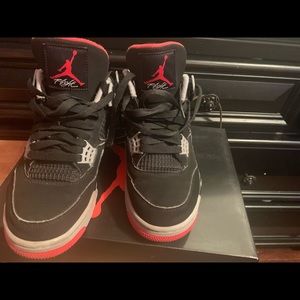 Nike air Jordan 4  retro OG Bred 2019